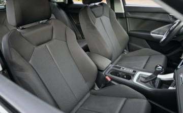 Audi Q3 II SUV 2.0 35 TDI 150KM 2020 Audi Q3 20 TDI S-TRONIC FULL LED Nawigacja Virtual Serwisowany 2.0 Diesel, zdjęcie 26