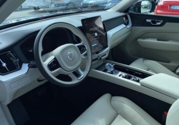 Volvo XC60 II 2026 Volvo XC 60 NOWY, Plus Dark, Wentylacja 2.0 Benzyna 250KM, zdjęcie 9