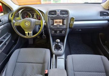 Volkswagen Golf VI Variant 1.6 TDI-CR DPF BlueMotion 105KM 2011 Volkswagen Golf Variant Kombi 1.6 Diesel 105KM, zdjęcie 8