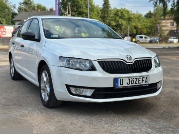 Skoda Octavia III Liftback 1.2 TSI 105KM 2014 Skoda Octavia 1.2 TSI Active 105KM 2014r, zdjęcie 4
