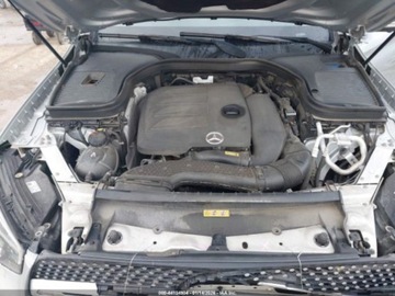Mercedes GLC C253 2020 Mercedes-Benz GLC 300 4Matic 2020 2.0 Benzyna 255KM, zdjęcie 8
