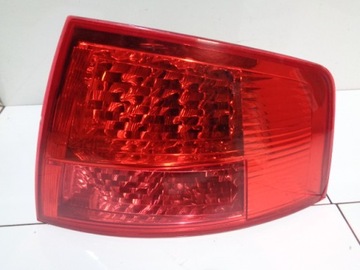 SVĚTLO LED W BLATNÍK PRAVÝ ZADNÍ AUDI A8 D3 4E0945096C