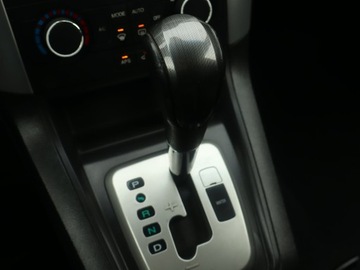 Chevrolet Captiva I 2.0D 150KM 2009 Chevrolet Captiva 2.0 D, 4X4, Automat, Klima, zdjęcie 17