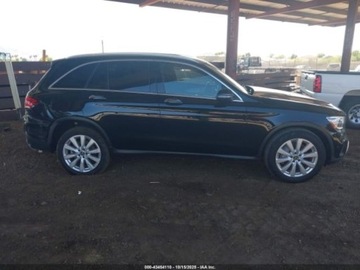Mercedes GLC C253 2020 Mercedes-Benz GLC GLC 300 2020, 2.0L R-4 255KM, od ubezpieczalni 2.0 255KM, zdjęcie 5
