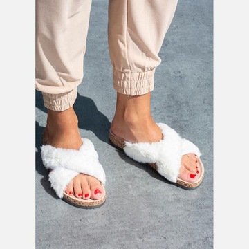 ТАПОЧКИ ТУФЛИ НА МЕХЕ, ПРОФИЛИРОВАННЫЕ, КОЖАНАЯ Стелька