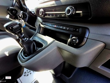 Citroen Spacetourer Van M 1.6 BlueHDI 116KM 2017 Citroen SpaceTourer 9 osob, 2x drzwi przesuwne,po oplatach. GWARANCJA, zdjęcie 25