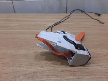 STIHL FS 38 КОРПУС ПЕРЕКЛЮЧАТЕЛЯ РЫЧАГОВОЙ РУЧКИ