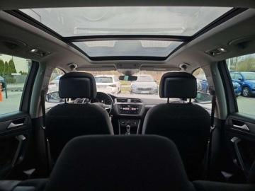 Volkswagen Tiguan II SUV Facelifting 2.0 TDI 200KM 2020 Volkswagen Tiguan 4x4, HAK, Webasto, Panorama, FullLED Matrix, VAT 23 2.0, zdjęcie 19
