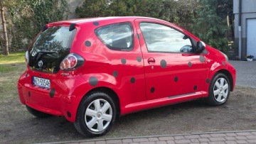 Toyota Yaris III Hatchback 5d Facelifting 1.0 VVT-i 69KM 2009 TOYOTA AYGO 1.0 VVT-i 68KM 2009 KLIMA-SERWO SUPER STAN! BIEDRONECZKA!!!, zdjęcie 5