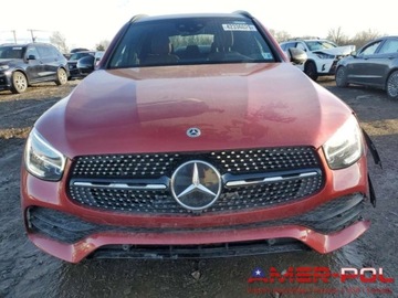 Mercedes GLC C253 2021 Mercedes-Benz GLC 300_4Matic_2.0 L_255 km_2021r 2.0 Benzyna 255KM, zdjęcie 4