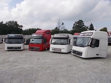 VOLVO FH13 GLOB LIFT КАБИНА РУКОВОДСТВО / БРУТО!