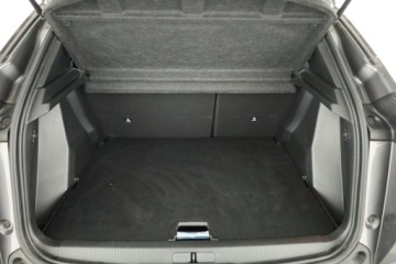 Peugeot 2008 II SUV 1.2 PureTech 130KM 2022 Peugeot 2008 1.2 PureTech, Salon Polska, zdjęcie 10