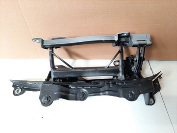 Zawias drzwi prawych Mercedes W215 CL 2157200237