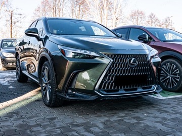 Lexus NX II SUV Facelifting 2.5 450h+ 309KM 2025 Od ręki - 450h+ Omotenashi 2.5 Hybrid Plug-in AWD 292KM, zdjęcie 2