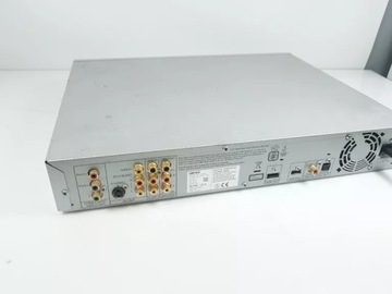 ПРОИГРЫВАТЕЛЬ ДИСКОВ BLU-RAY LOEWE 67501 T00