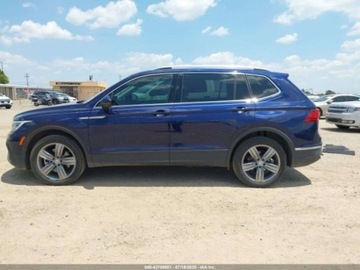 Volkswagen Tiguan II 2022 Volkswagen Tiguan 2.0T SE 2022 2.0 Benzyna 184KM, zdjęcie 2