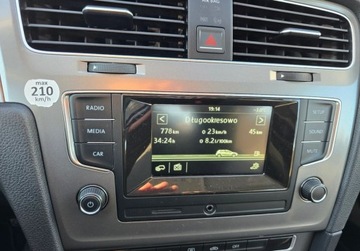 Volkswagen Golf VII Hatchback 3d 1.2 TSI 85KM 2014 Volkswagen Golf 1,2 TSI 86 KM GWARANCJA Zamiana Zarejestrowany 1.2 Benzyna, zdjęcie 24