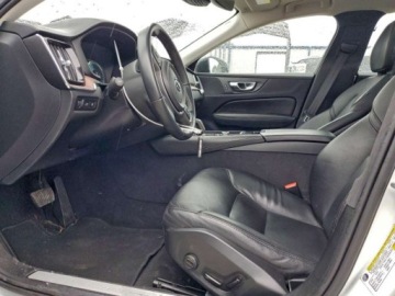 Volvo S60 III 2022 Volvo S60 2022 Volvo S60 Recharge Plug-In Hybrid T8 PHEV R-Design Expressio, zdjęcie 7