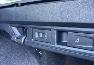 Skoda Octavia IV Kombi 2.0 TDI SCR 200KM 2022 Skoda Octavia 2.0TDI 200KM 4x4 Scout Matrix Hak ACC Ambiente Head-Up Kamer, zdjęcie 34