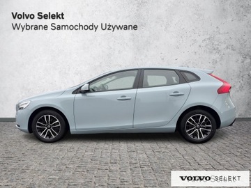 Volvo V40 II Hatchback Facelifting 1.5 T3 152KM 2019 Volvo V40 PL salon Momentum T3 152KM Aut Klima Hak, zdjęcie 3