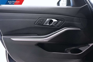 BMW Seria 3 G20-G21 Limuzyna 2.0 320d 190KM 2022 BMW Seria 3 320d xDriveFotel sportowyPodgrzewane Fotele Kierowcy i Pasazera, zdjęcie 9