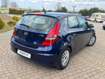 Hyundai i30 I Hatchback 1.4 109KM 2008 Hyundai i30 1.4 109KM Klima Tablet Kamera cofania GPS Sprawdz 1.4, zdjęcie 4