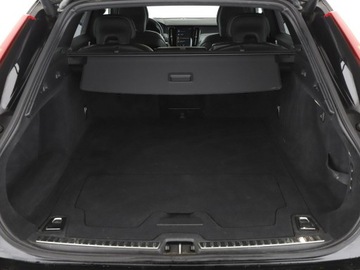 Volvo V90 II Kombi Plug In 2.0 T8 Twin Engine 391KM 2019 Volvo V90 Momentum PHEV T8 AWD automat skóra navi, zdjęcie 19