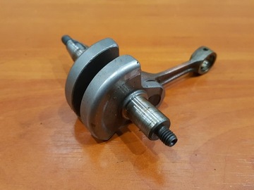 ШАТУН КОЛЕНВАЛА HUSQVARNA 122 C