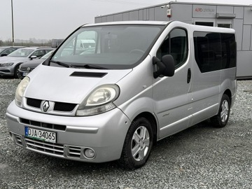 Renault Trafic II 2006 Renault Trafic 2.5 dCi 135KM Passenger, 7-osobowy,