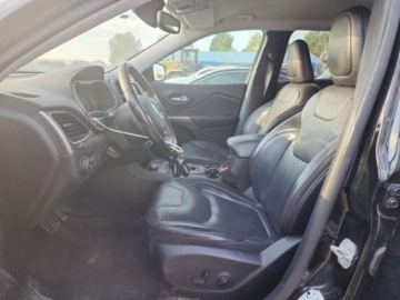 Jeep Cherokee V 2019 Jeep Cherokee 2019 r. ,3,2L LIMITED 3.2 Benzyna 271KM, zdjęcie 8