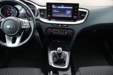 Kia Ceed III Kombi 1.6 CRDi 136KM 2021 Kia Ceed 1.6 CRDi MHEV, Salon Polska, Serwis ASO, zdjęcie 11