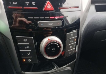  SsangYongKGM Tivoli Zarejestrowany - benzyna - 1,6 - 128 KM - przebieg - 1, zdjęcie 28