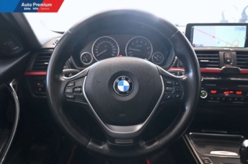 BMW Seria 3 F30-F31-F34 Touring Facelifting 2.0 320i 184KM 2015 BMW Seria 3 320iFotele SportoweSystem Naglosnienia HarmanKardon Surround, zdjęcie 9