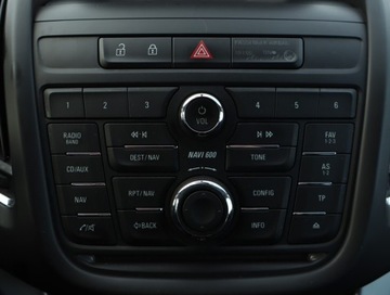 Opel Zafira C Tourer 1.6 CDTI ECOTEC 136KM 2013 Opel Zafira Tourer 1.6 CDTI, Navi, Klima, zdjęcie 12