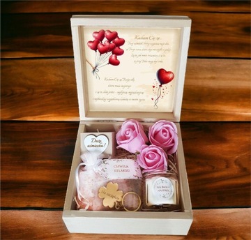 PREZENT NA DZIEŃ KOBIET KOSZ PREZENTOWY dla niej FLOWER BOX dla kobiety