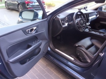 Volvo V60 II  2019 VOLVO V60-T6 Salon PL, zdjęcie 25