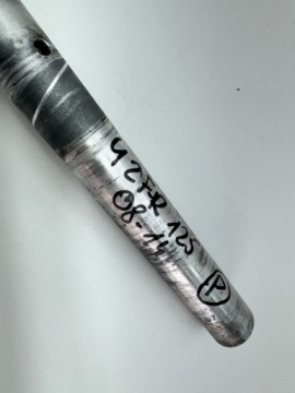 YAMAHA YZF-R 125 08-14 ЗАЖИМ ПРАВОГО РУЛЯ