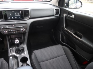 Kia Sportage IV SUV Facelifting 1.6 GDI 132KM 2018 Kia Sportage 1.6 GDI, Salon Polska, Serwis ASO, zdjęcie 7