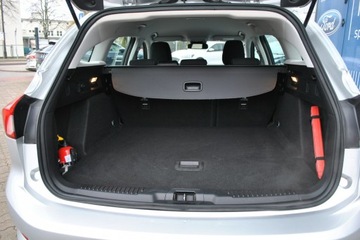 Ford Focus IV Kombi 1.5 EcoBlue 120KM 2020 Ford Focus Kombi Titanium 1,5 EcoBlue 120KM ASO, zdjęcie 9