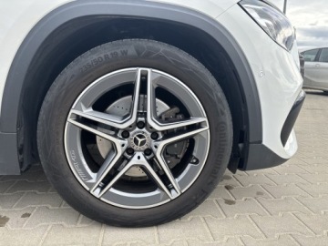 Mercedes GLA II Off-roader 1.3 180 136KM 2022 Mercedes-Benz GLA 180, zdjęcie 8