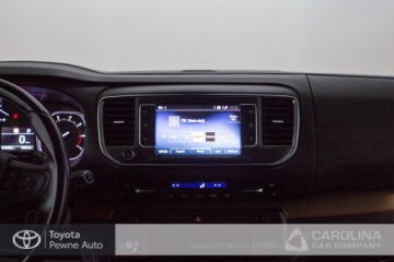 Toyota Proace II Furgon Medium 2.0 D-4D 177KM 2020 Toyota PROACE VERSO 2.0 D4-D Medium Family Verso 2, zdjęcie 4