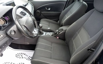 Renault Megane III Grandtour Facelifting 2013 dCi 110KM 2014 Renault Megane 1.5DCI 110KM LIFT Bezwypadkowa Zero korozji LED Navi Klimat, zdjęcie 12