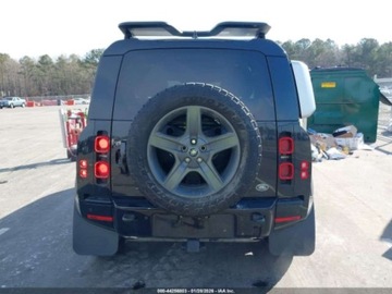 Land Rover Defender IV (L663) 2023 Land Rover Defender 90 X-Dynamic Se 2023 3.0 Benzyna 395KM, zdjęcie 4