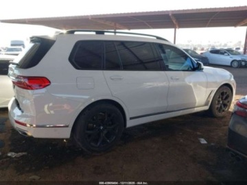 BMW X7 2022 BMW X7 XDRIVE40I, 2022r., 4x4, 3.0L 3.0 Benzyna 335KM, zdjęcie 2