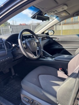 Toyota Camry IX Sedan 2.5 Hybrid Dynamic Force 218KM 2019 Toyota Camry 2.5 Hybryda 218KM 2019r. salon Polska, zdjęcie 5
