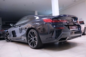 BMW Seria 8 II M Coupe 4.4 M850i 530KM 2018 BMW Seria 8 4.4 Benzyna 530KM, zdjęcie 20