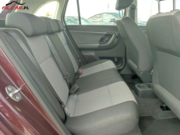 Skoda Fabia II Kombi Facelifting 1.2 HTP 70KM 2013 Skoda Fabia GWARANCJA Udokumentowany przebieg Nowy Rozrzad Mozliwa zamiana, zdjęcie 13