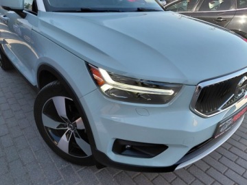Volvo XC40 Crossover 2.0 T5 247KM 2019 Volvo XC 40 Full Opcja Kamera 360 4x4 Full LED Harman Kardon 2.0 Benzyna, zdjęcie 3