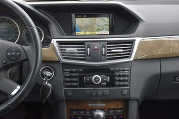 Mercedes Klasa E W212 Limuzyna 200 CGI BlueEFFICIENCY 184KM 2011 Mercedes-Benz Klasa E MERCEDES E200 184KM ELEGANCE 7G-TRONIK Xenon Navi Gw, zdjęcie 28