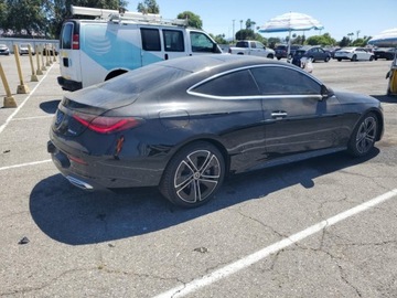 Mercedes CLE 2024 Mercedes-Benz CLE 300 4Matic 2024 2.0l 2.0 Benzyna 255KM, zdjęcie 3